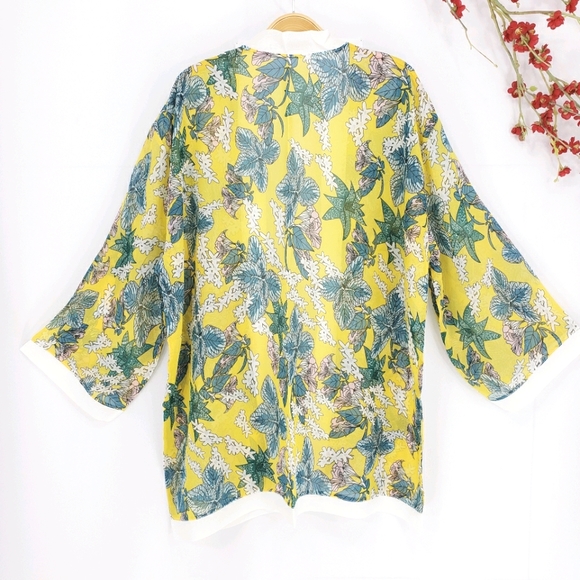 NEW Sheer Tropical Floral Yellow Kimono CoverUp - Picture 5 of 7